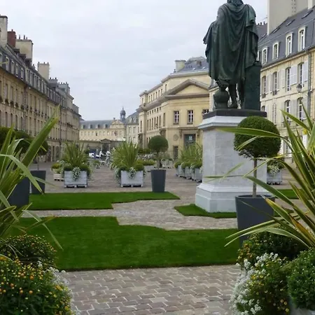 6p Balcon/ Moderne Hyper Centre * カーン